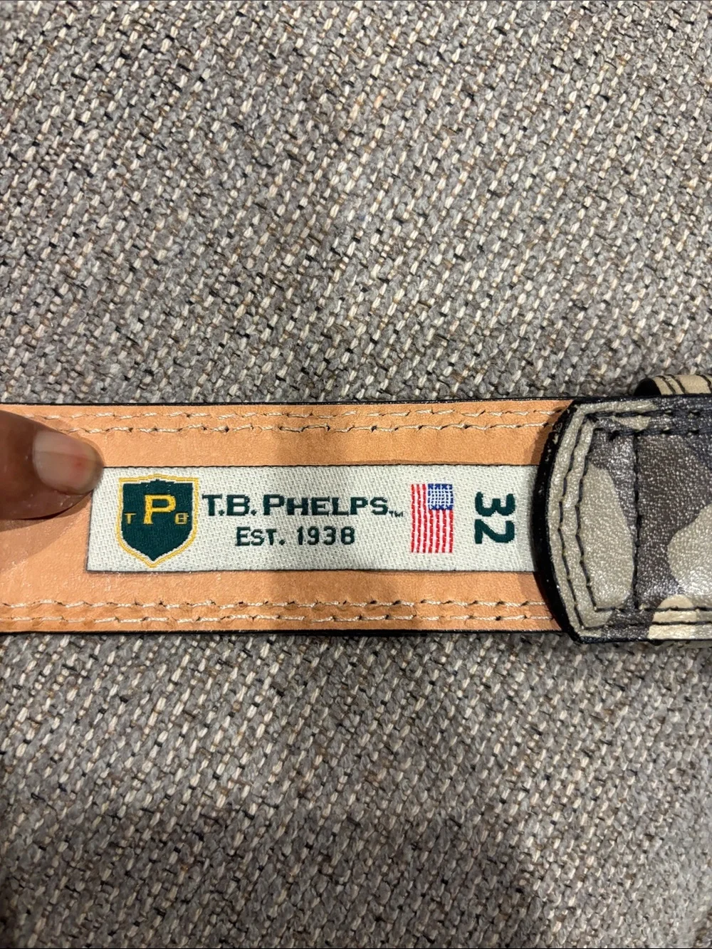 T.B.Phelps Men's Camouflage Leather Belt - Olive/Tan
